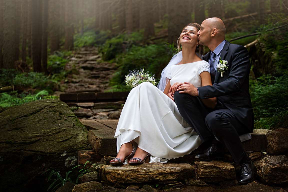 Svatební fotograf, svatba, svatební fotografie, nevěsta, svatební šaty, svatební hostina